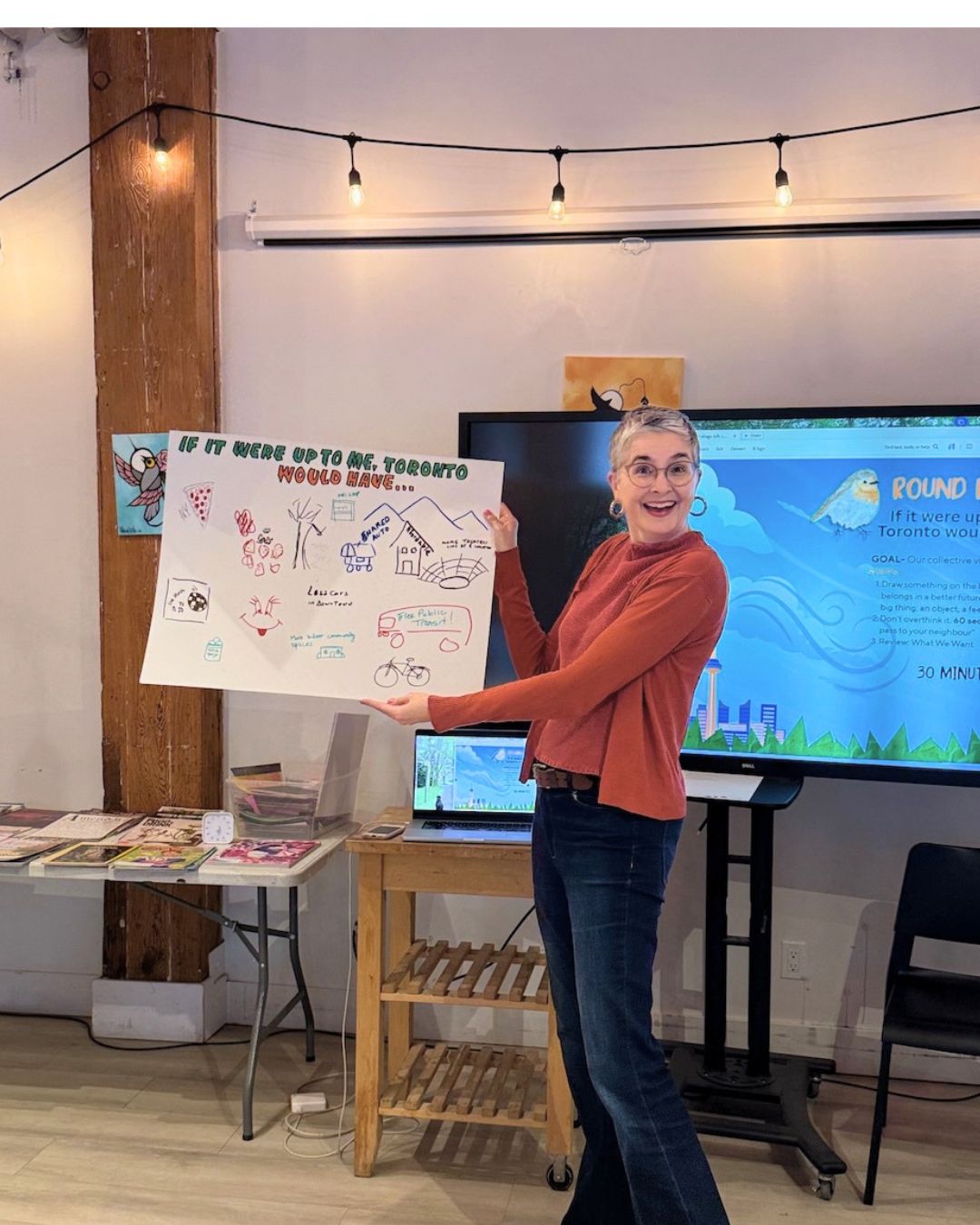 Alison Garwood-Jones teaching art classes at Jamii Esplanade Toronto